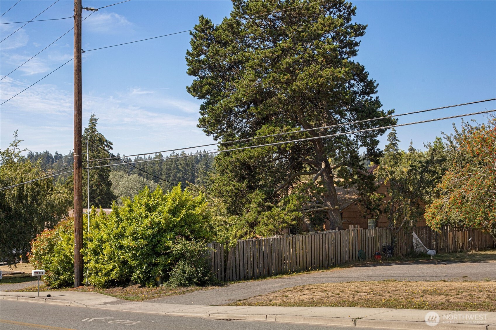 507 Tucker Avenue Property Photo 11