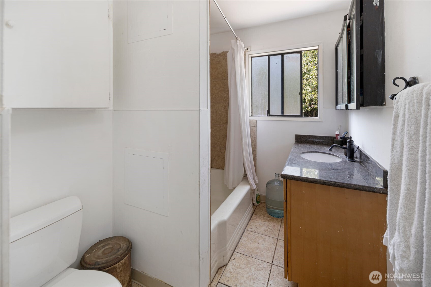 507 Tucker Avenue Property Photo 25