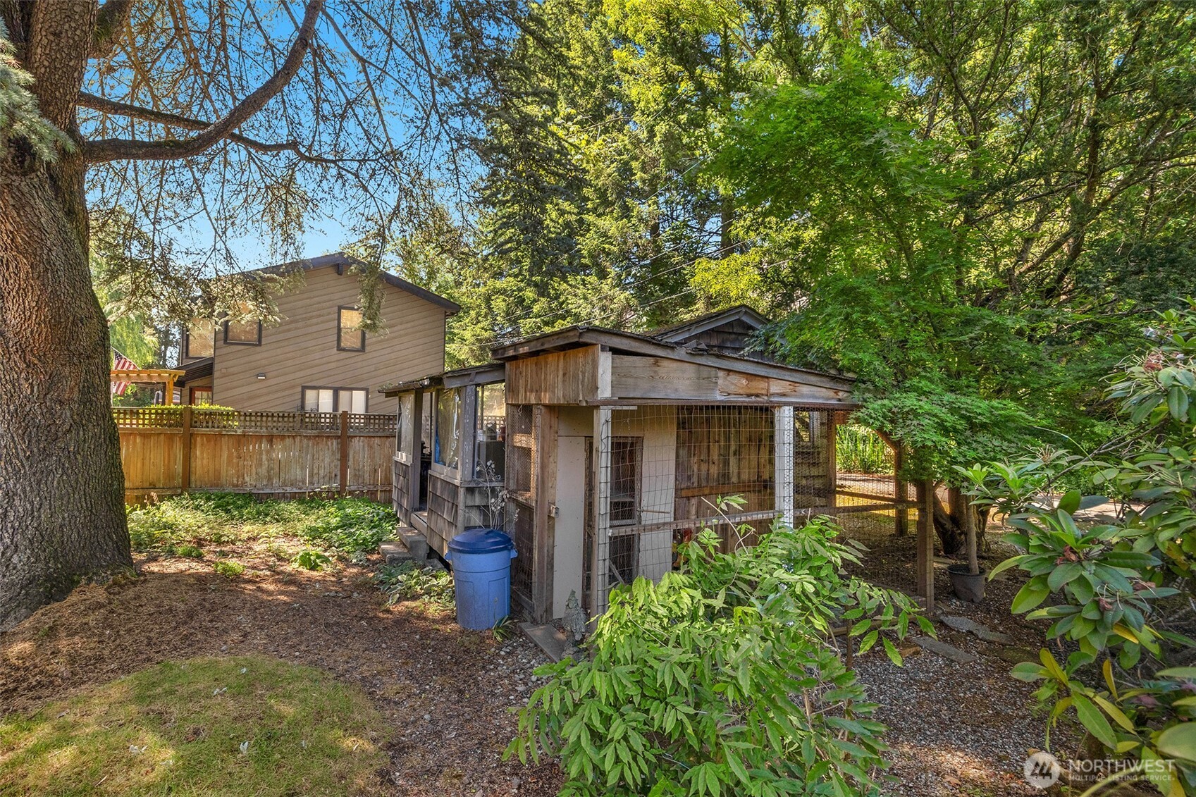 8833 Ne Bothell Way Property Photo 37