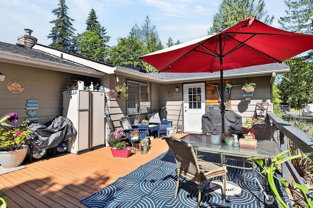 2573 Deer Park Road Property Photo 22