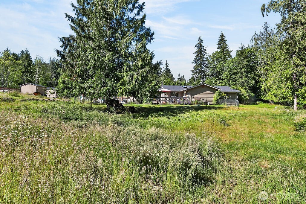 2573 Deer Park Road Property Photo 25