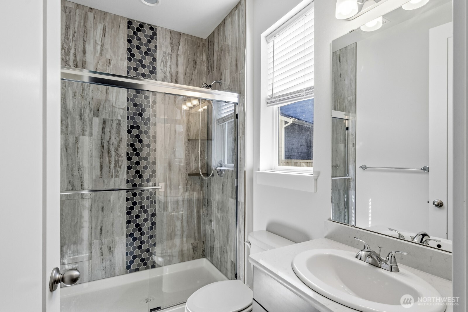13022 157th Street Property Photo 13