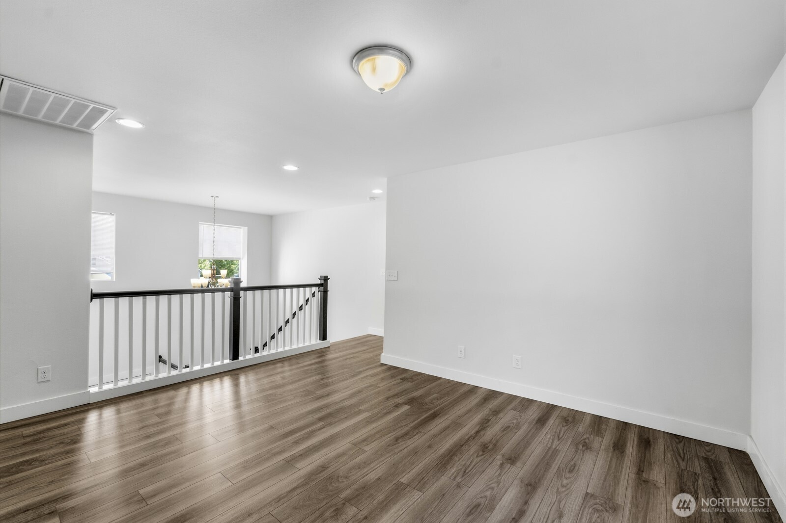 13022 157th Street Property Photo 18