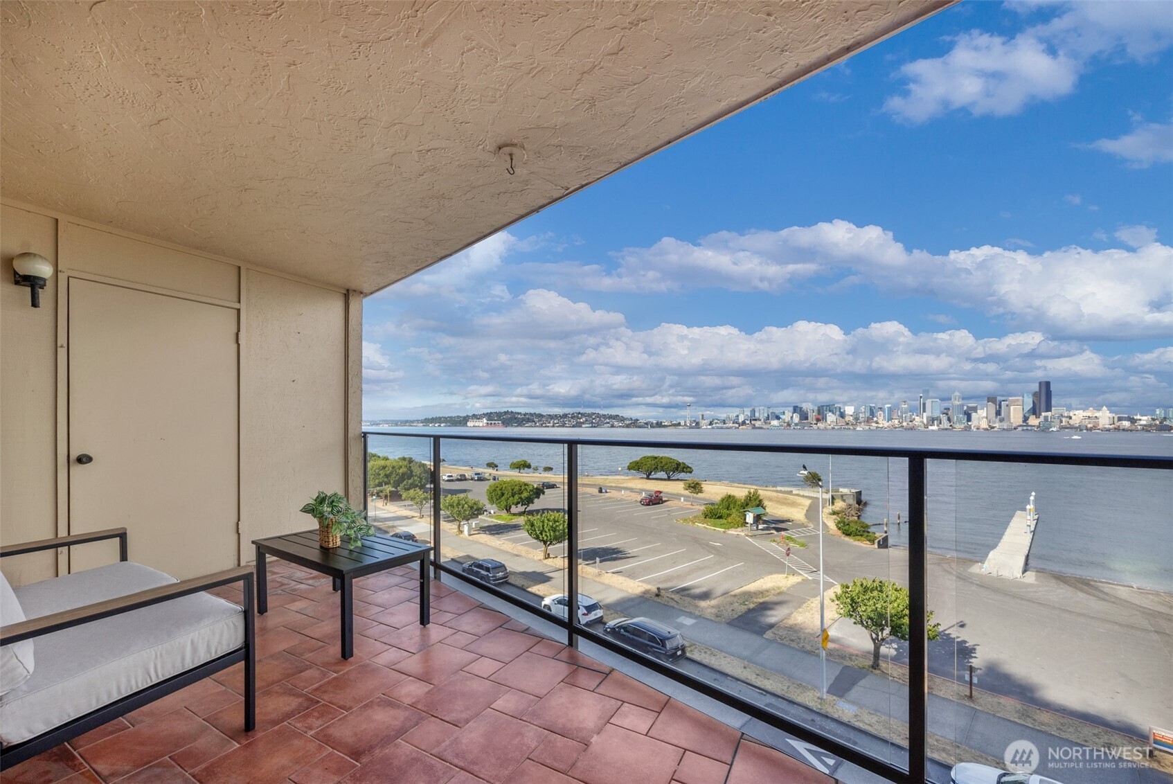 1221 Harbor Avenue 402-3 Property Photo 16