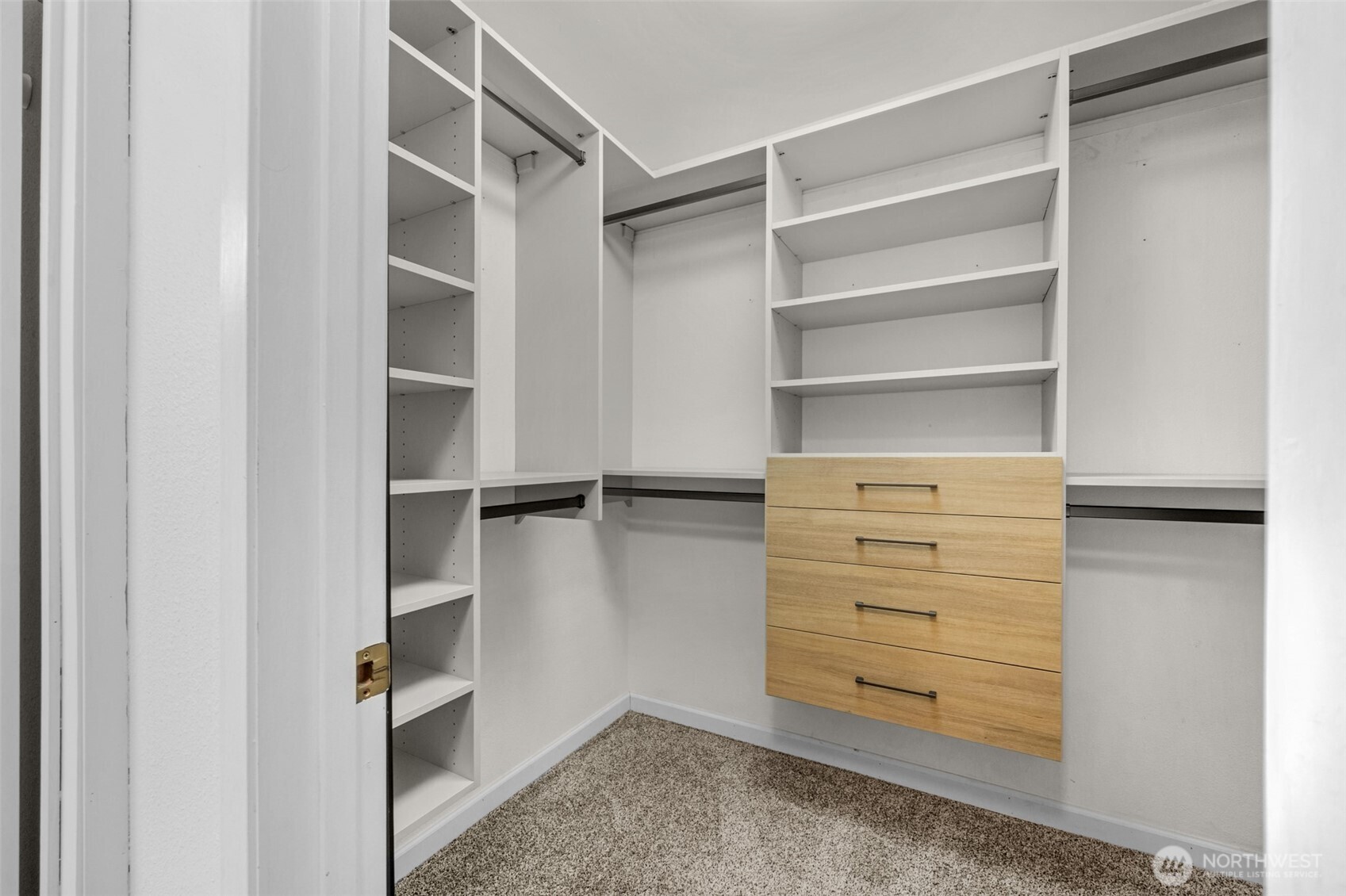 1221 Harbor Avenue 402-3 Property Photo 21