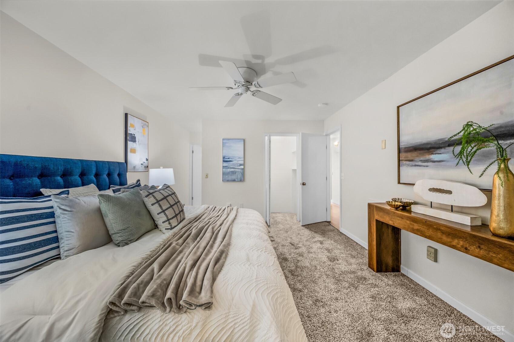 1221 Harbor Avenue 402-3 Property Photo 26