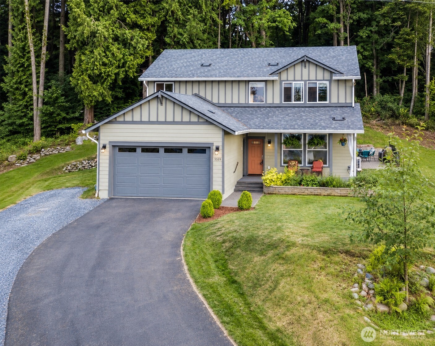 5519 Whitehorn Way Property Photo 1