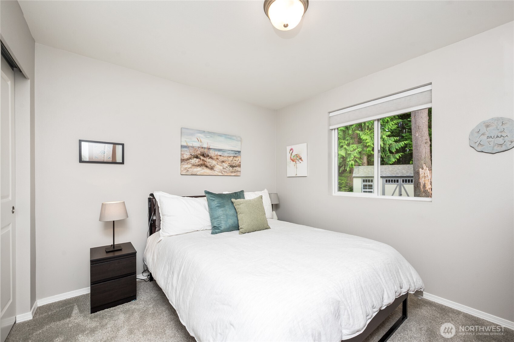 5519 Whitehorn Way Property Photo 16