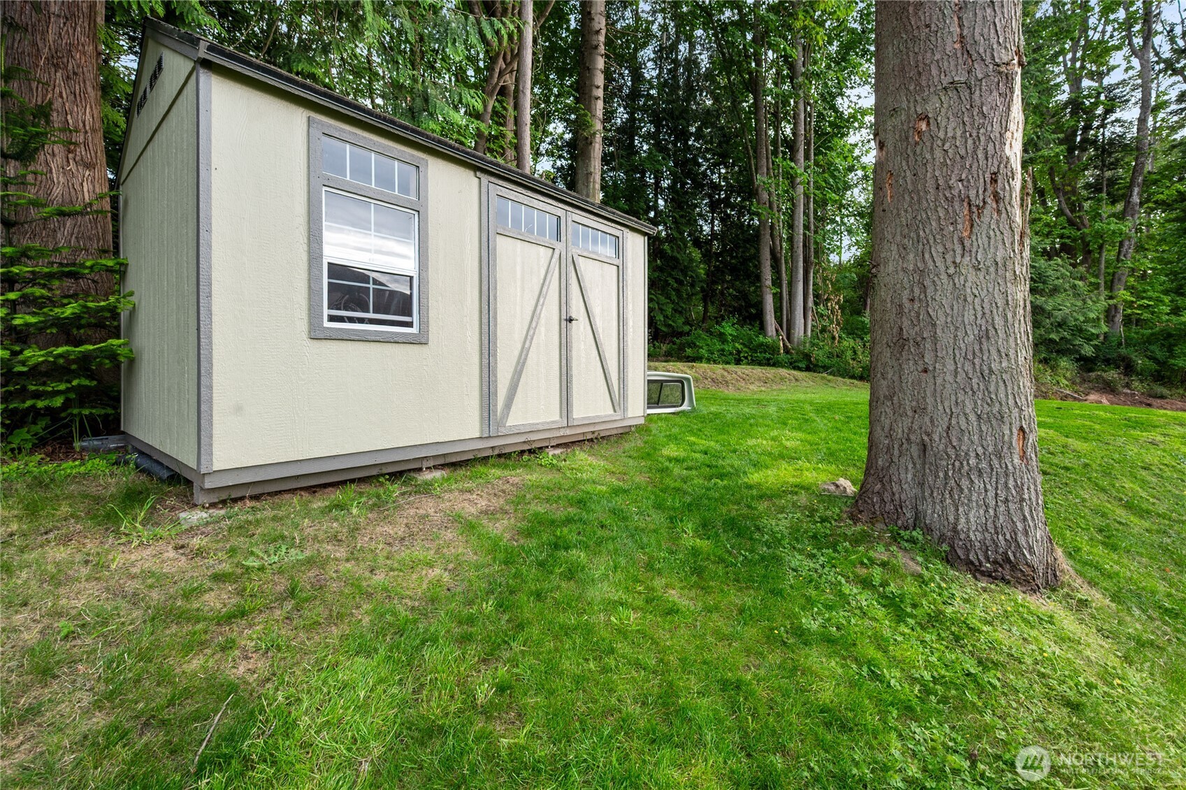 5519 Whitehorn Way Property Photo 26