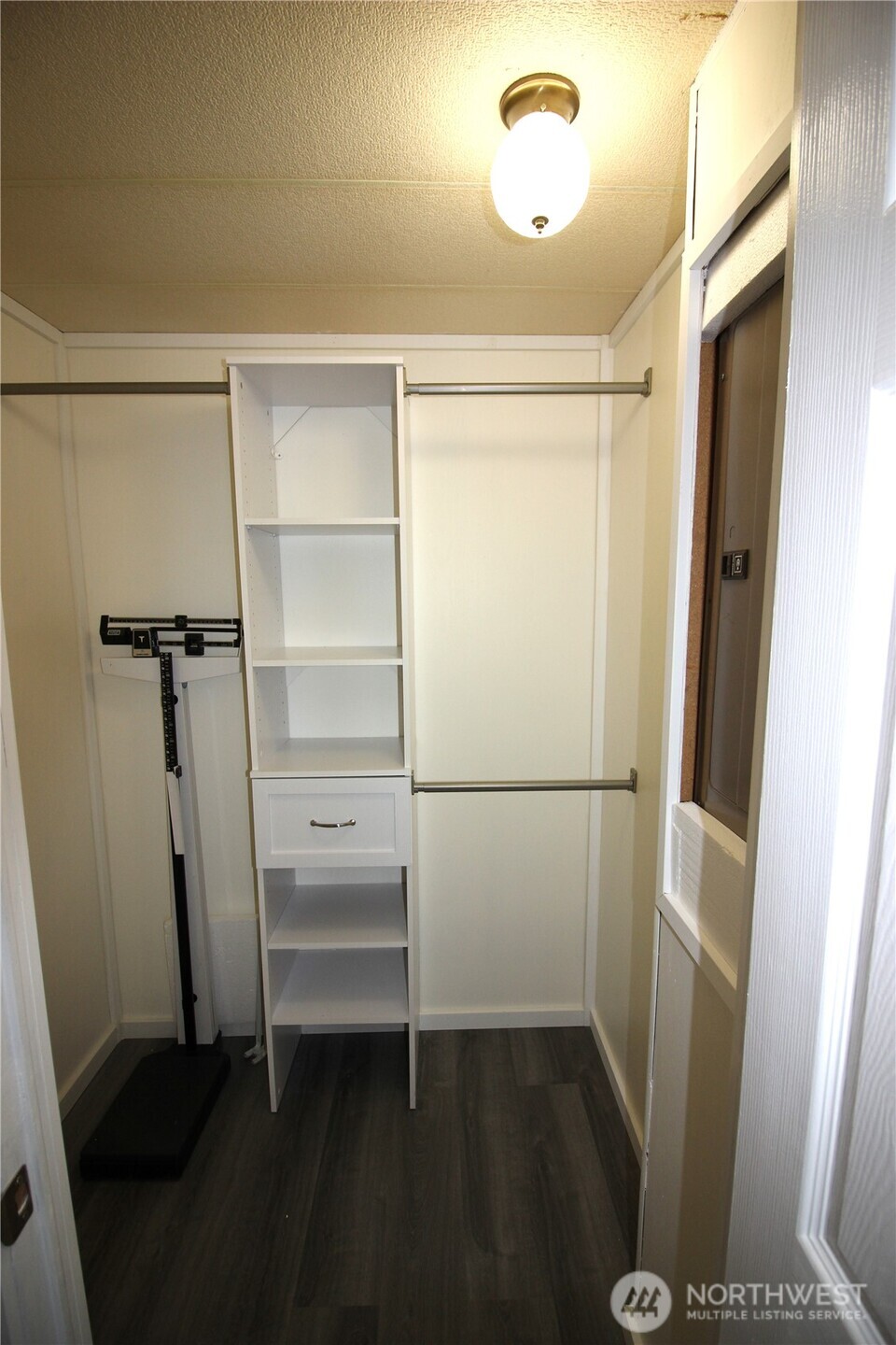 920 Cottonwood Drive Property Photo 16