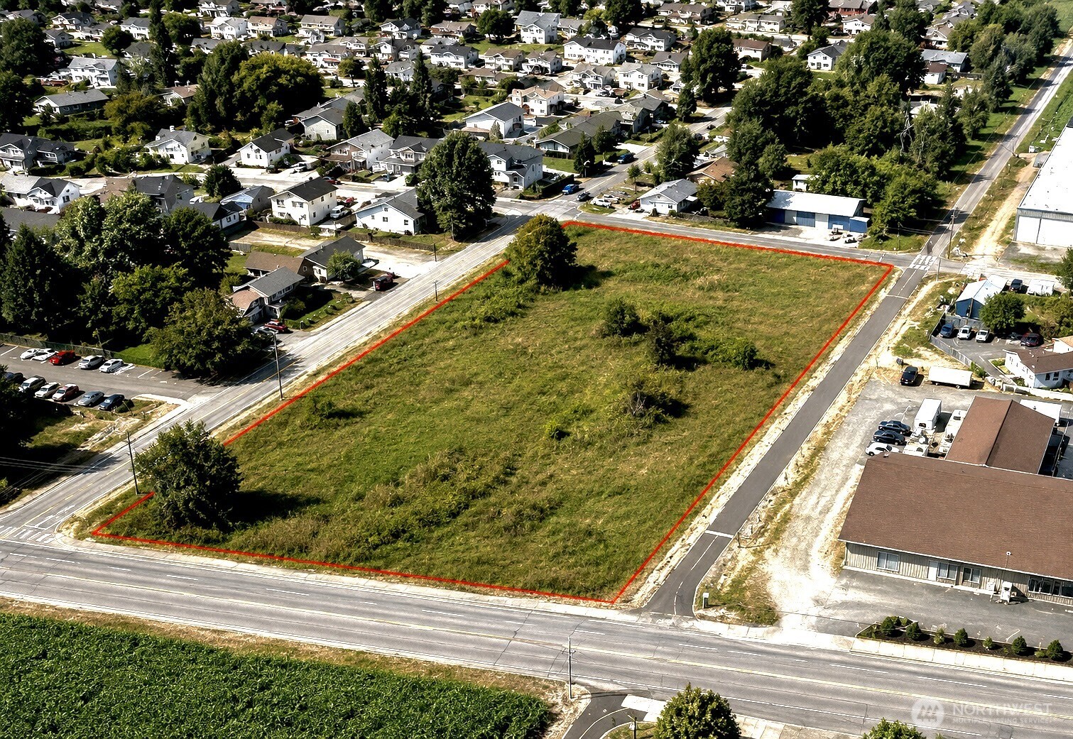 305 Tacoma Boulevard Property Photo 2