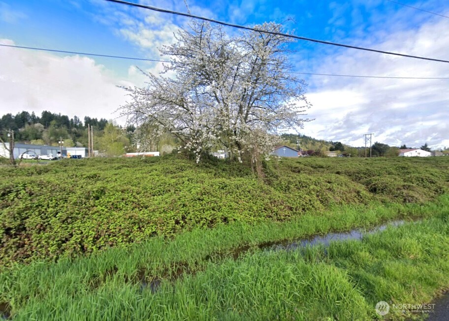 305 Tacoma Boulevard Property Photo 5