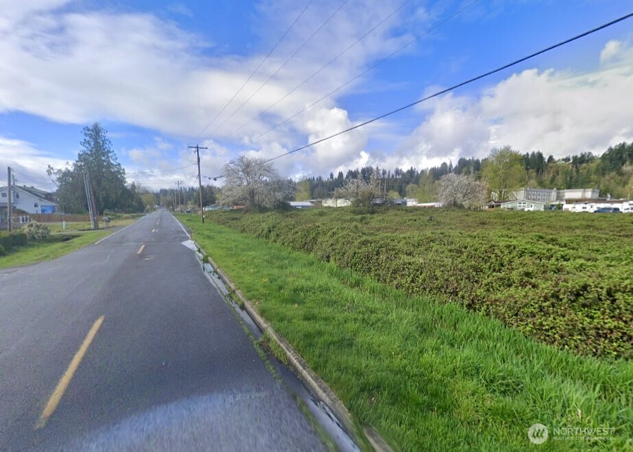305 Tacoma Boulevard Property Photo 16