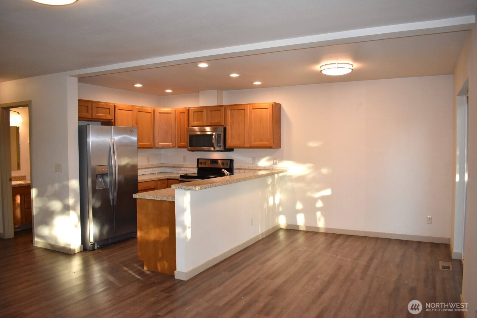218 E Whitman Drive Property Photo 11