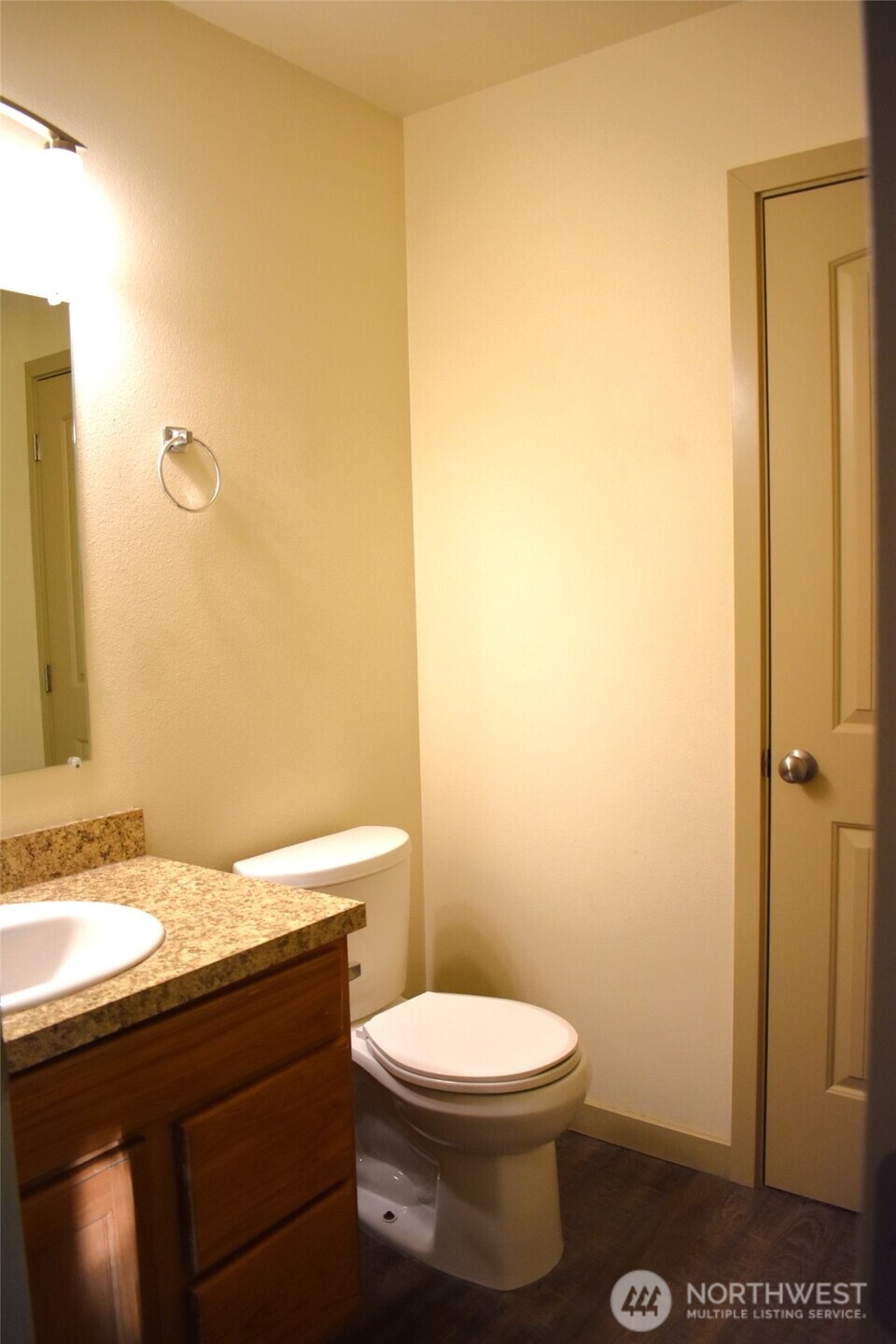 218 E Whitman Drive Property Photo 13
