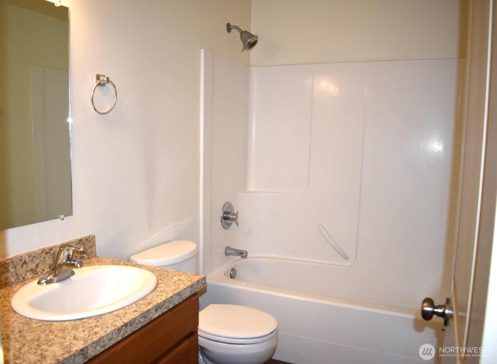 218 E Whitman Drive Property Photo 23
