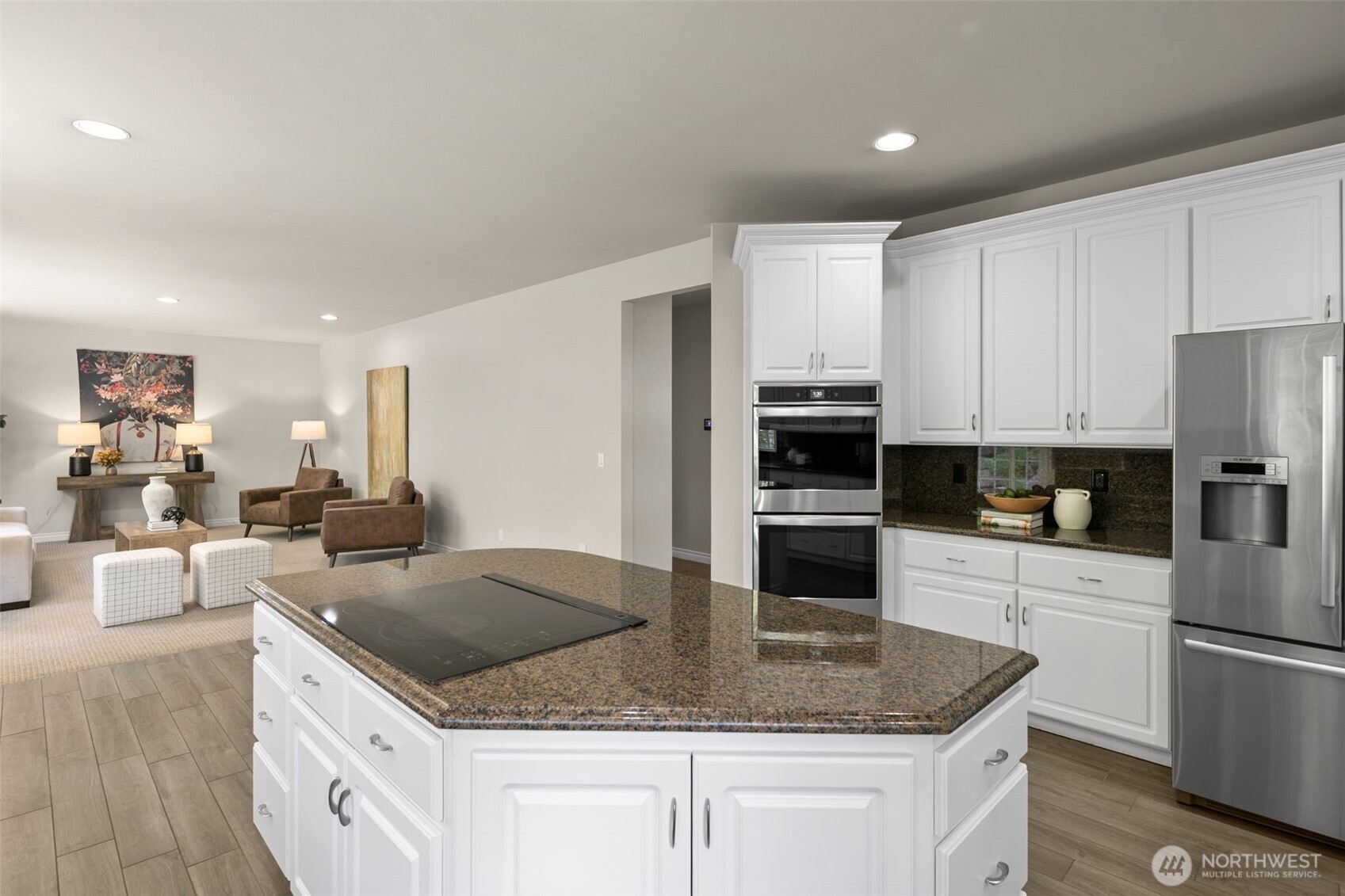 2021 Broadhurst Place Property Photo 14