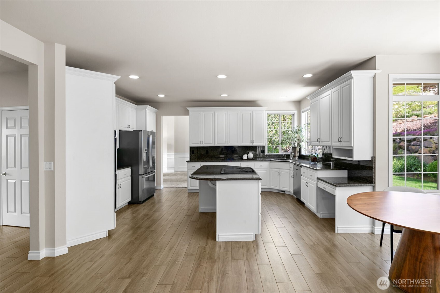 2021 Broadhurst Place Property Photo 15
