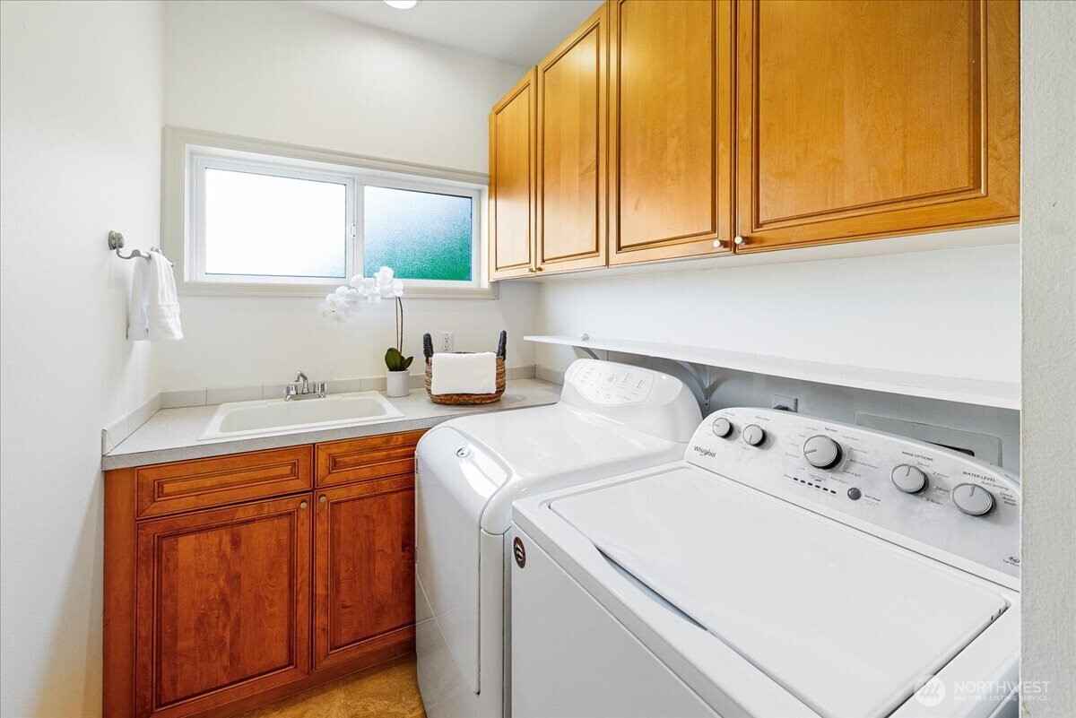 1338 Alki Avenue 500 Property Photo 30