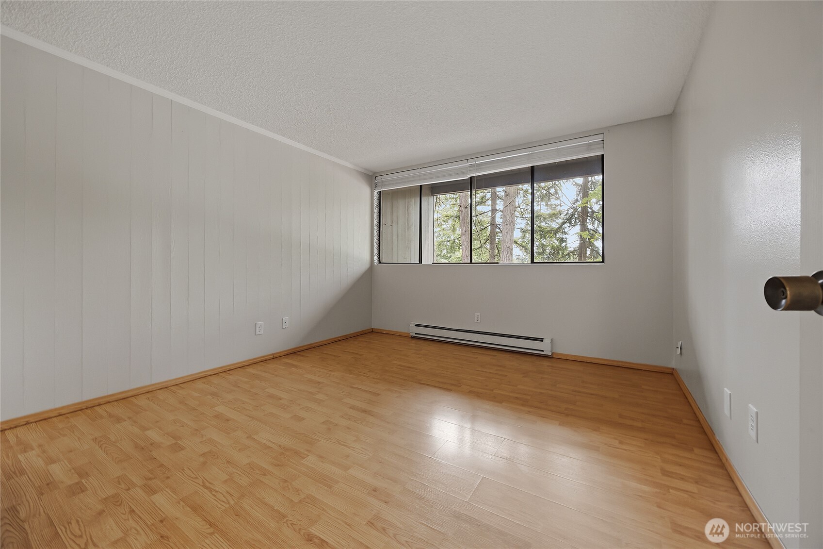 6236 137th Place 232 Property Photo 6