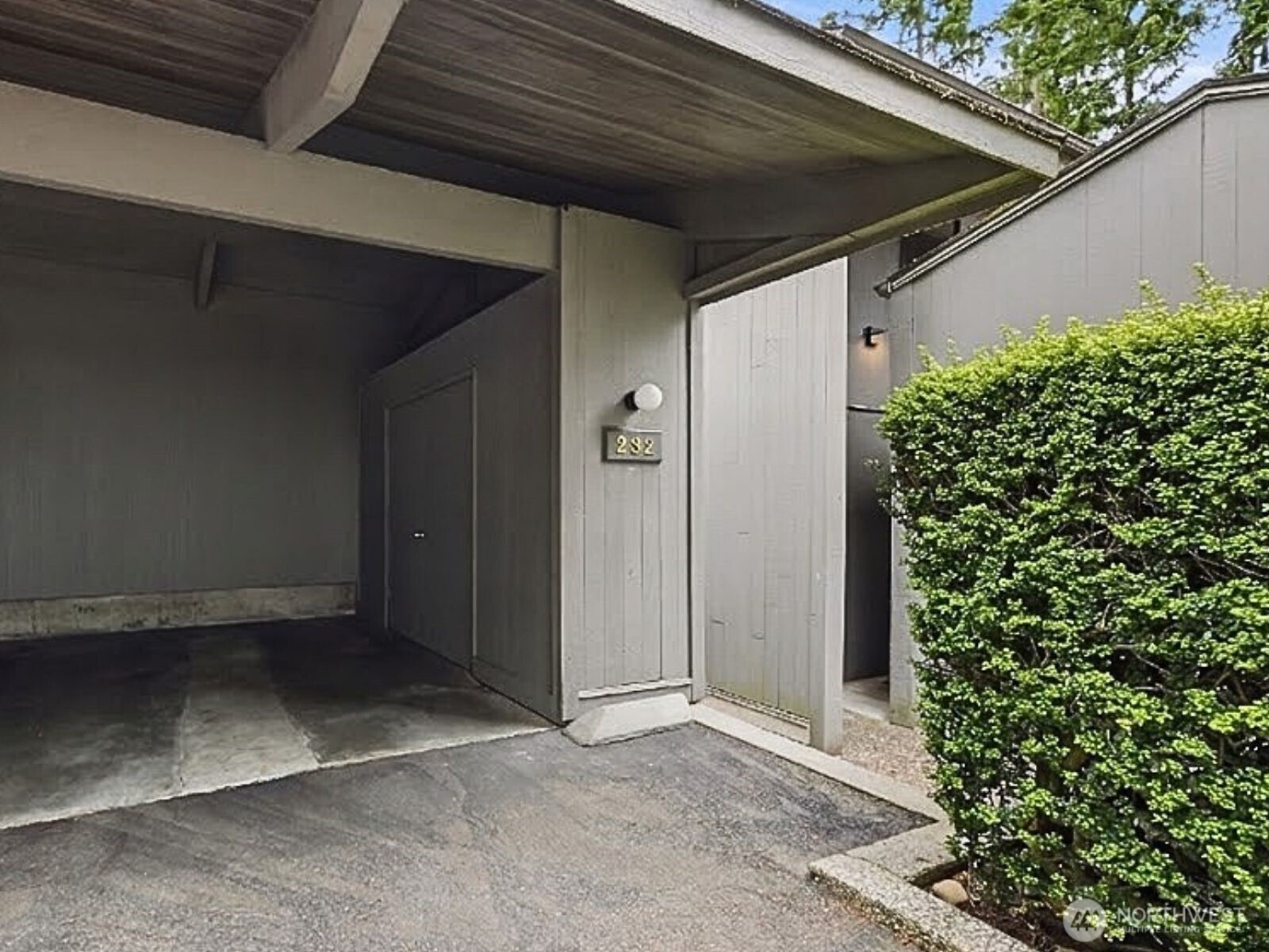 6236 137th Place 232 Property Photo 31