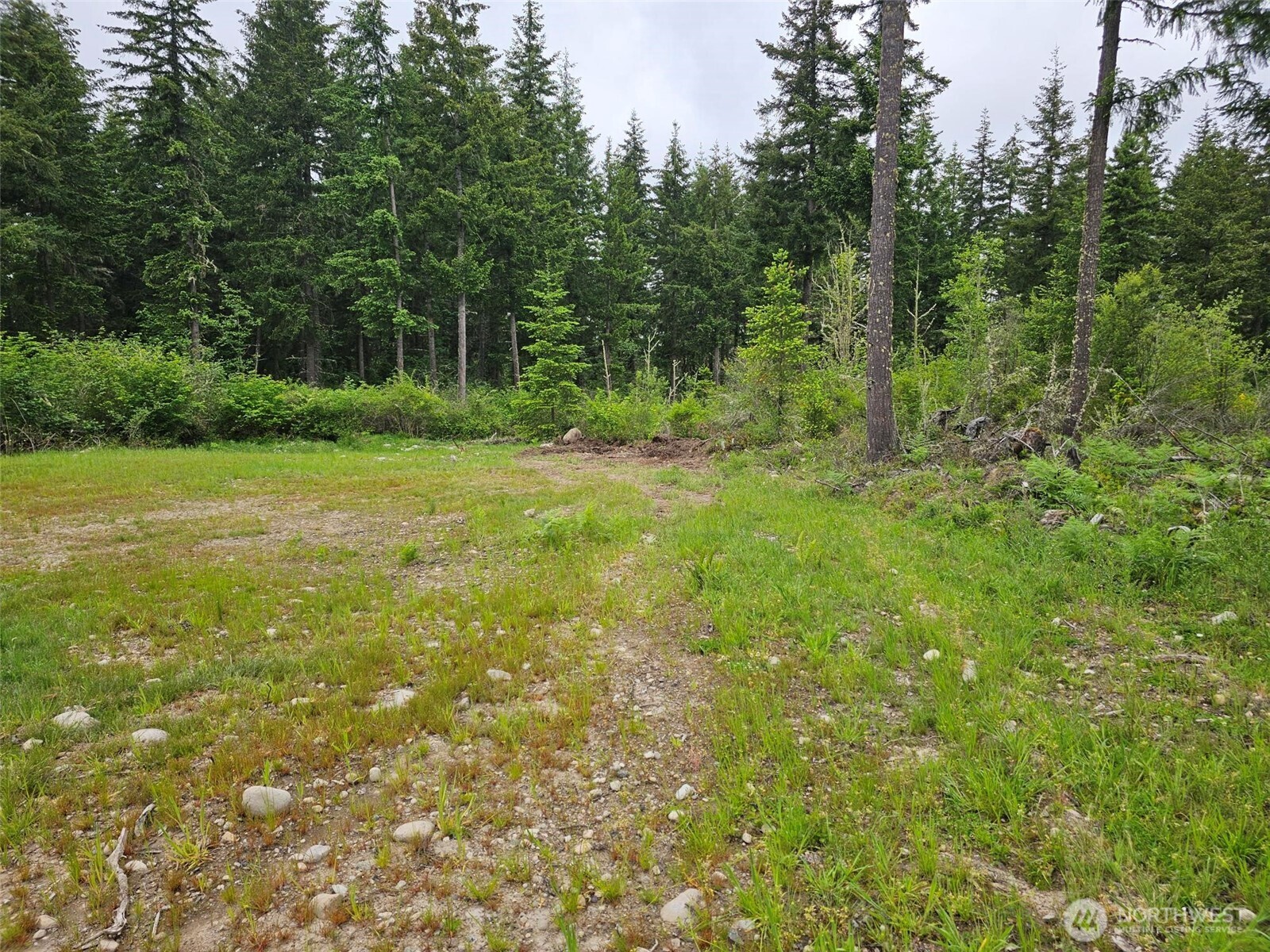 42911 28th Avenue Property Photo 7
