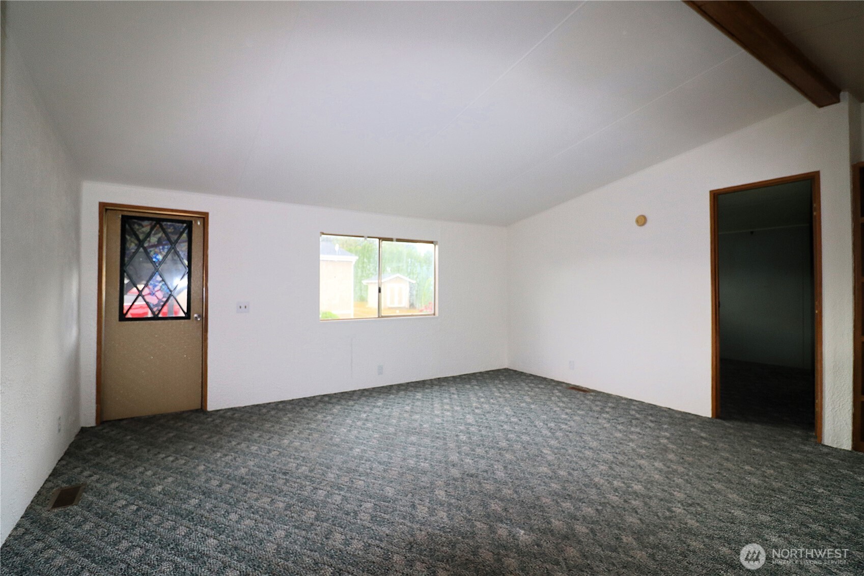 214 Chapman Road 8 Property Photo 13