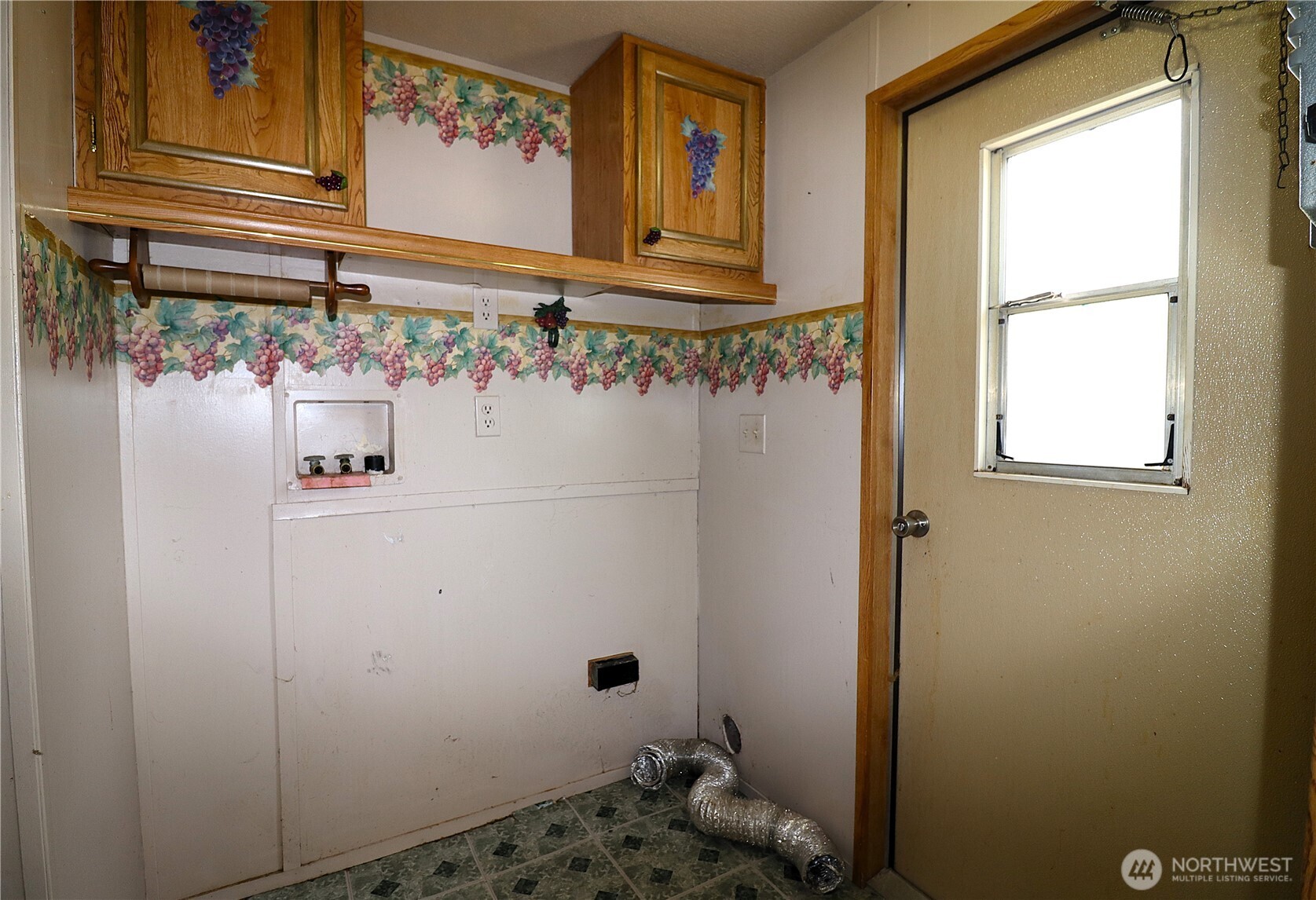 214 Chapman Road 8 Property Photo 19