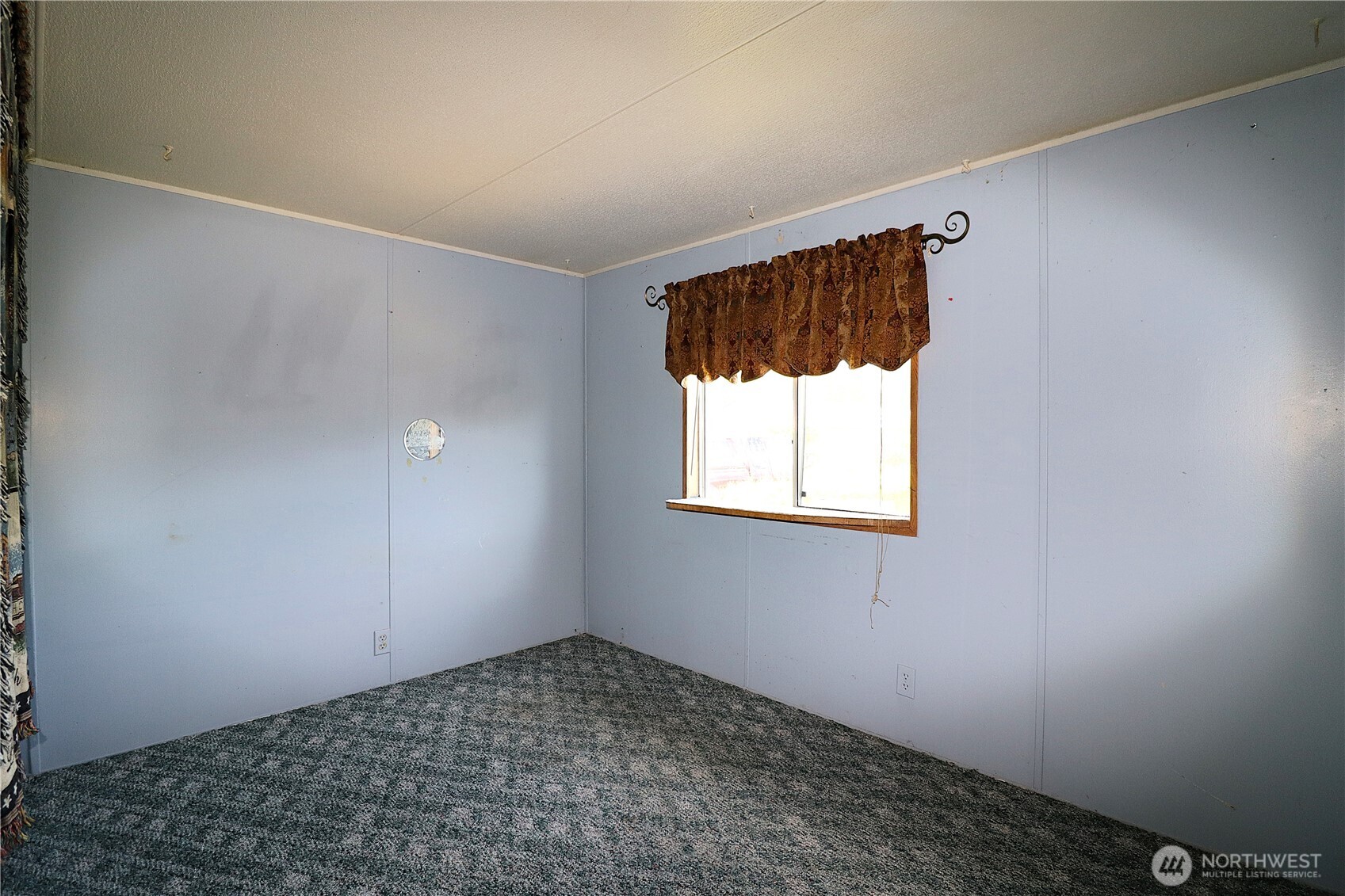 214 Chapman Road 8 Property Photo 23