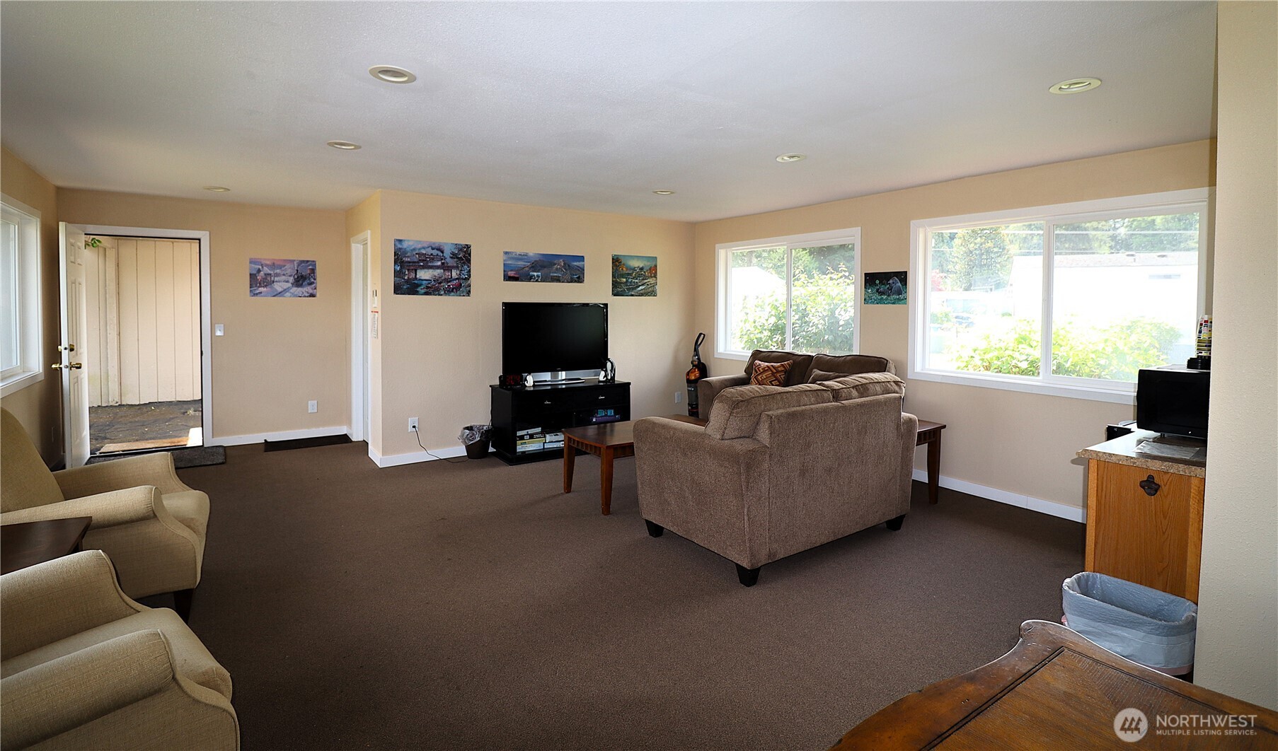 214 Chapman Road 8 Property Photo 40