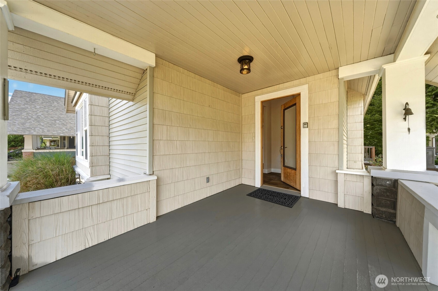 241 N Bellevue Avenue Property Photo 6