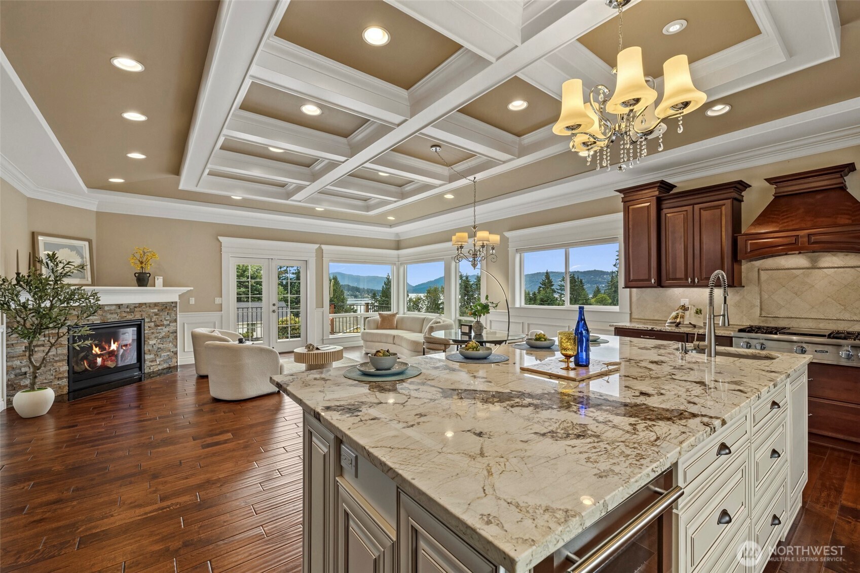 413 174th Place Property Photo 15