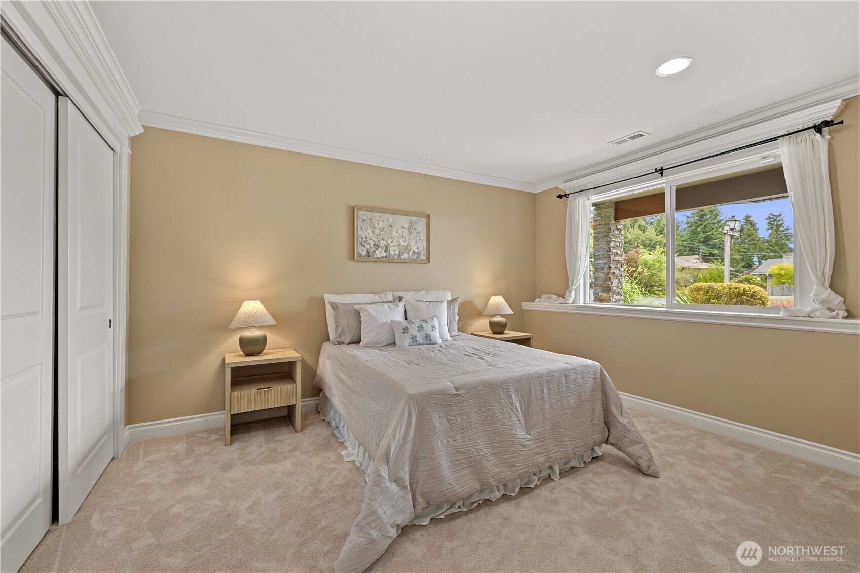 413 174th Place Property Photo 32