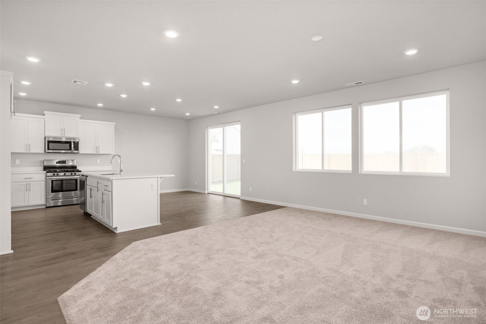 13715 Ne 107th Street Property Photo 9