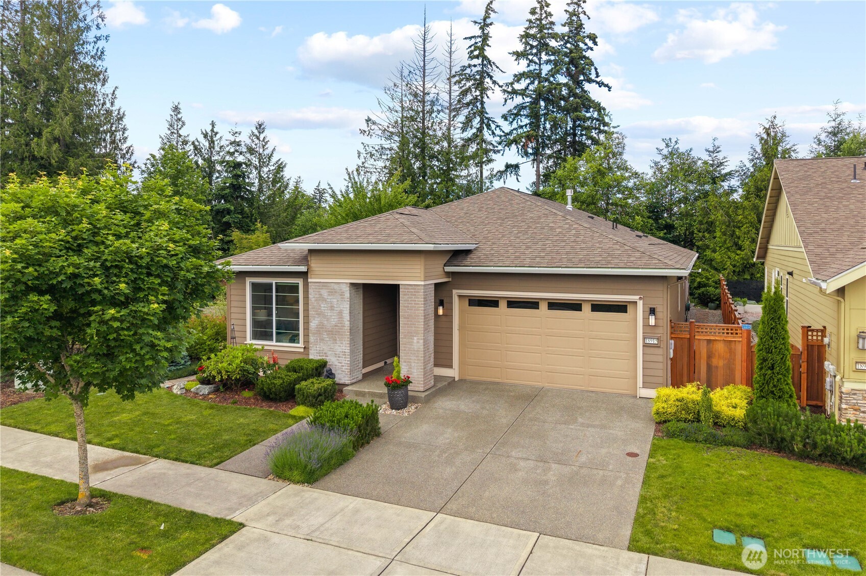 18915 143rd Street Property Photo 1