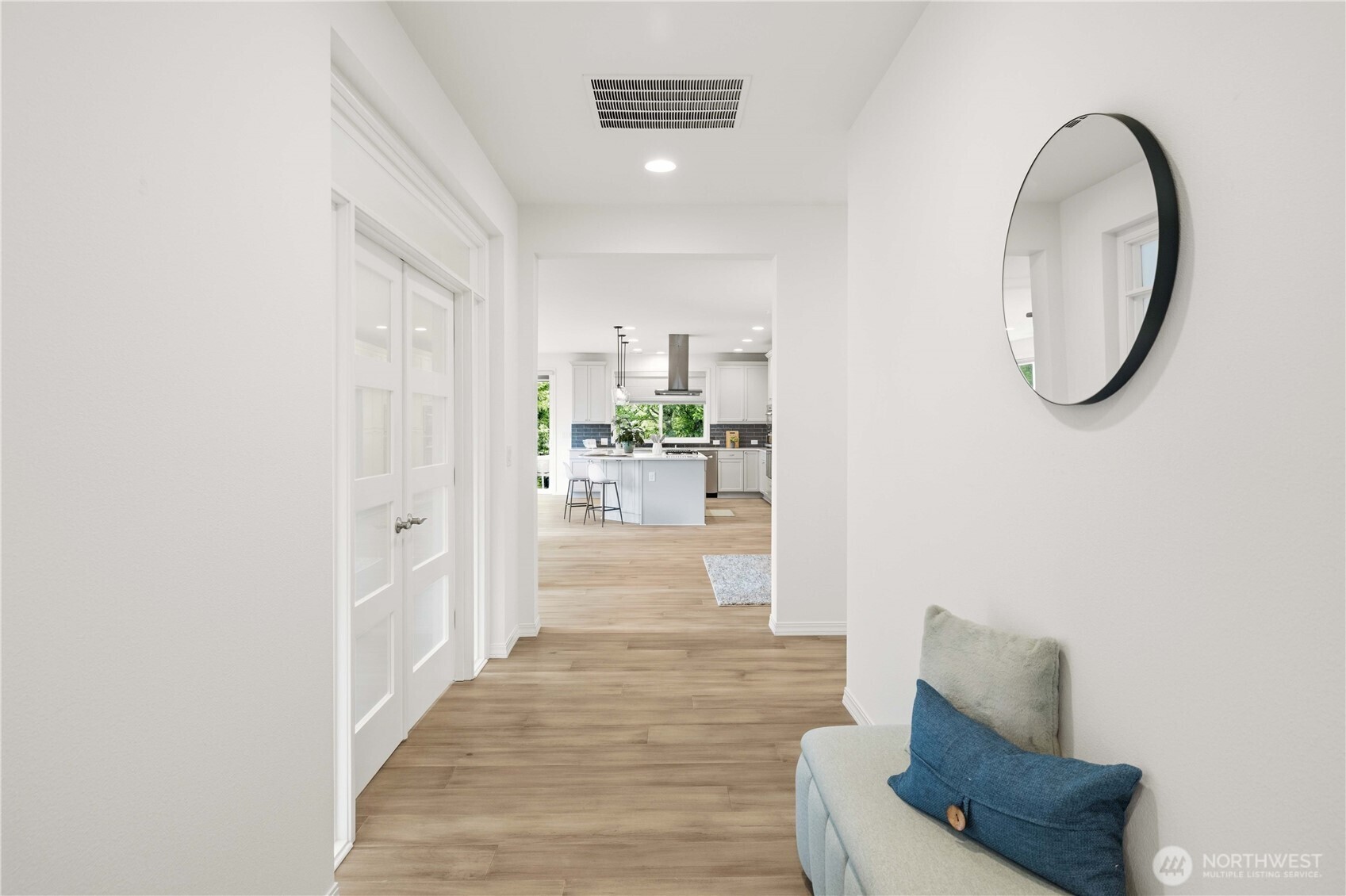 18915 143rd Street Property Photo 3