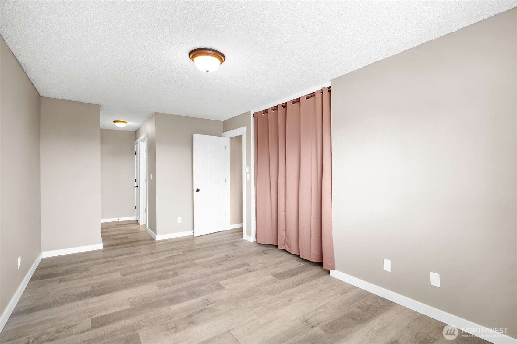 10459 Des Moines Memorial Dr 303 Property Photo 10