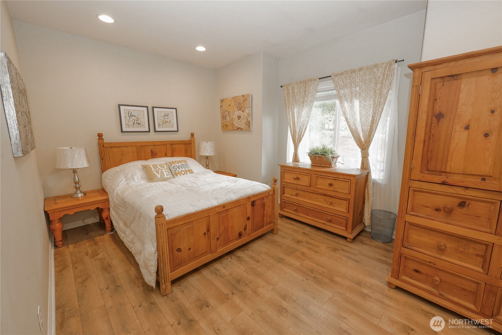 18709 68th Street Property Photo 18