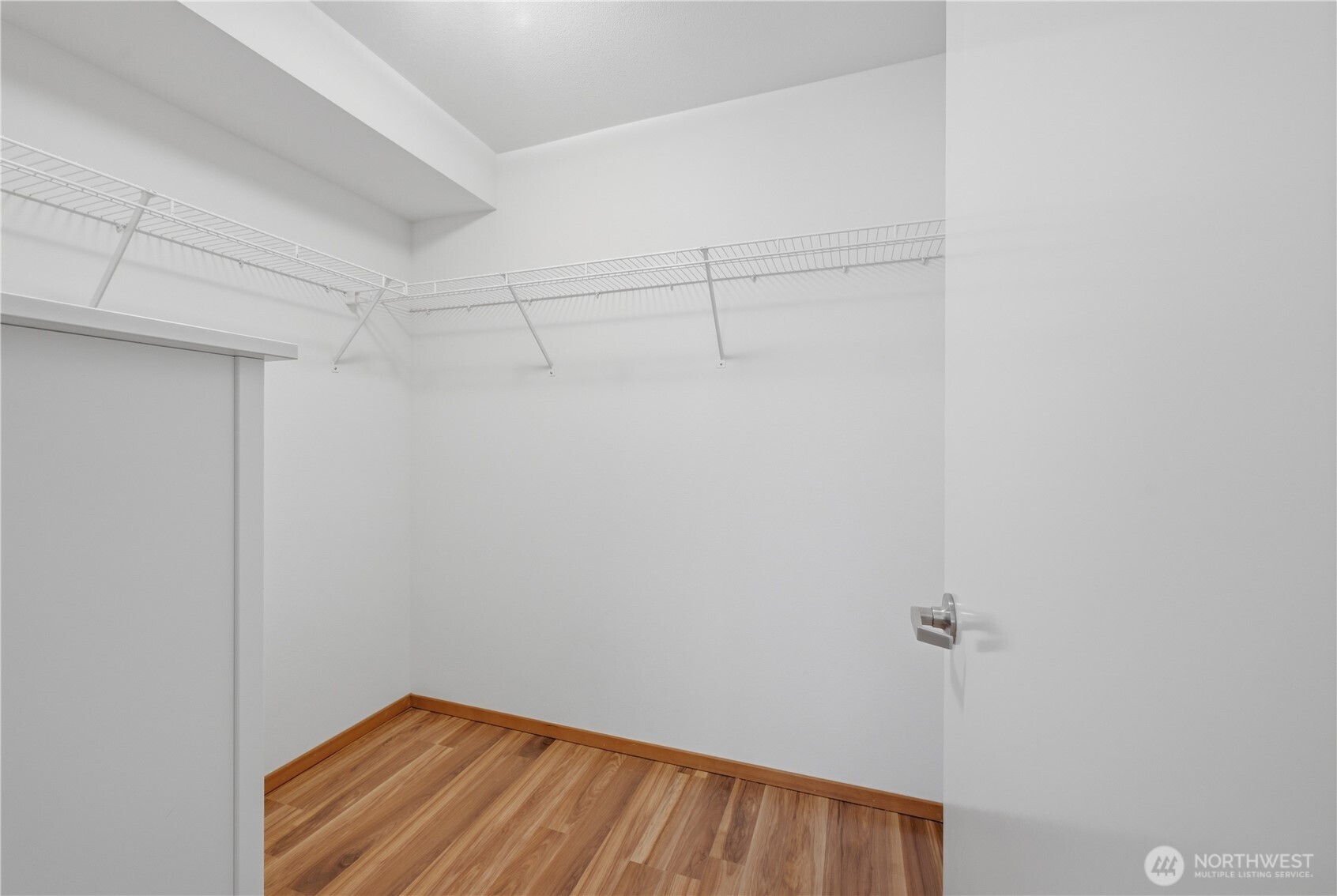 4020 Aurora Avenue 304 Property Photo 16