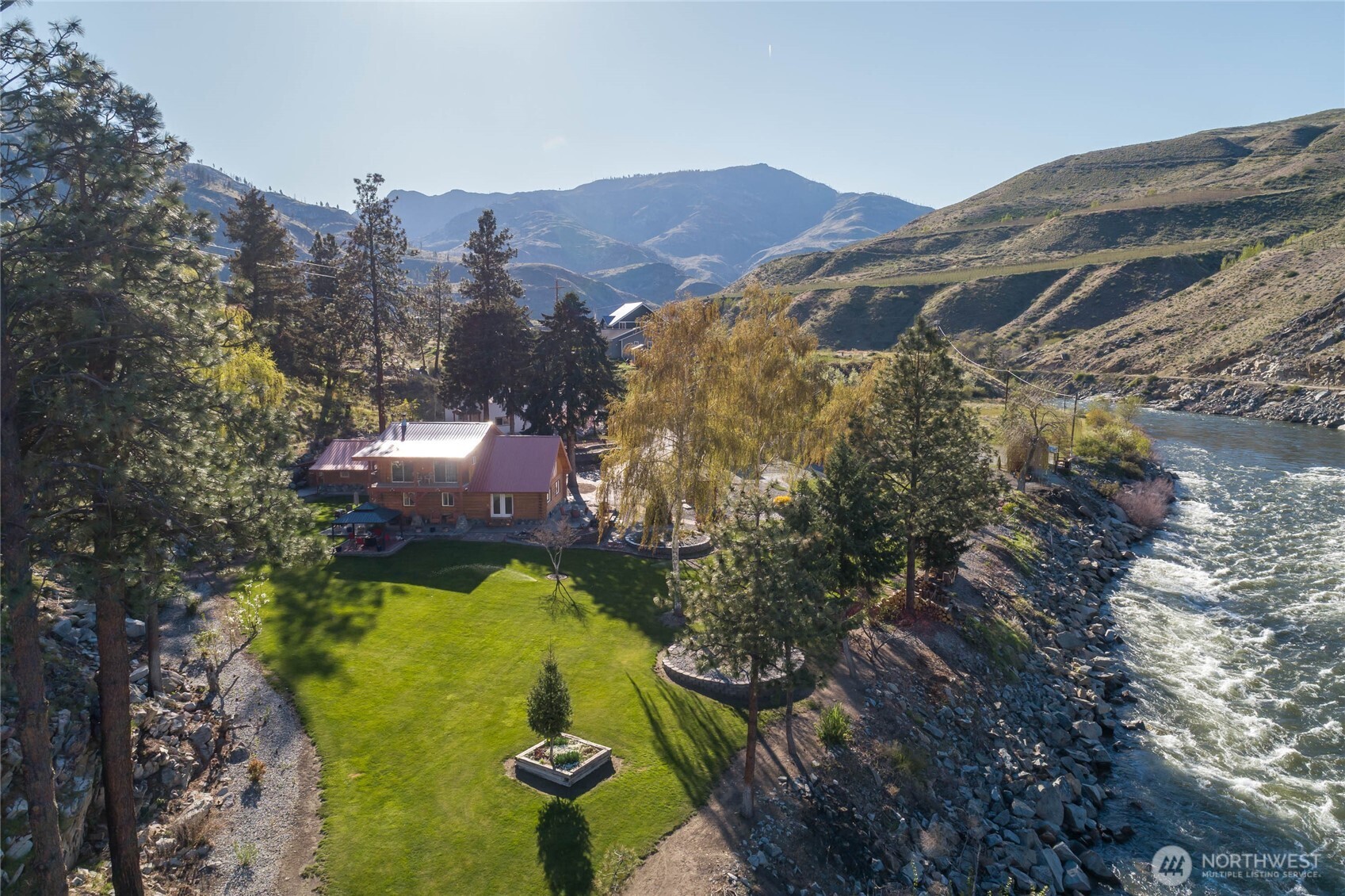 540 Highway 153 Property Photo 3