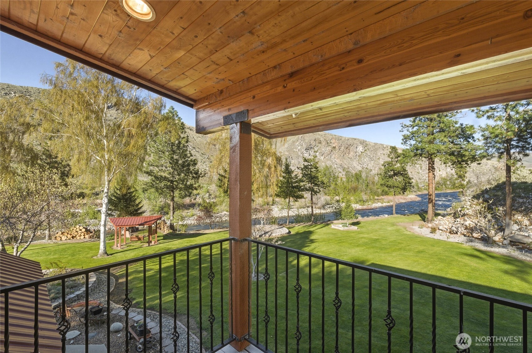 540 Highway 153 Property Photo 8