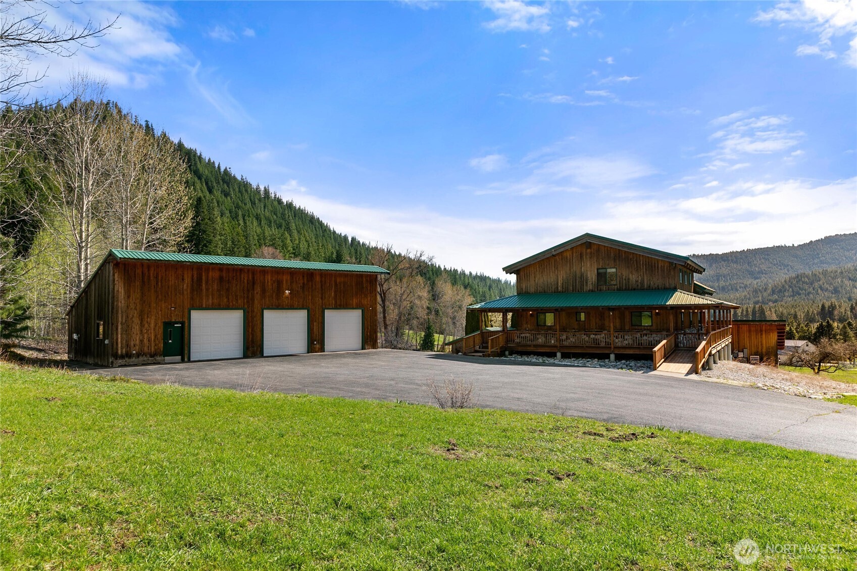 18495 Camp 12 Road Property Photo 35