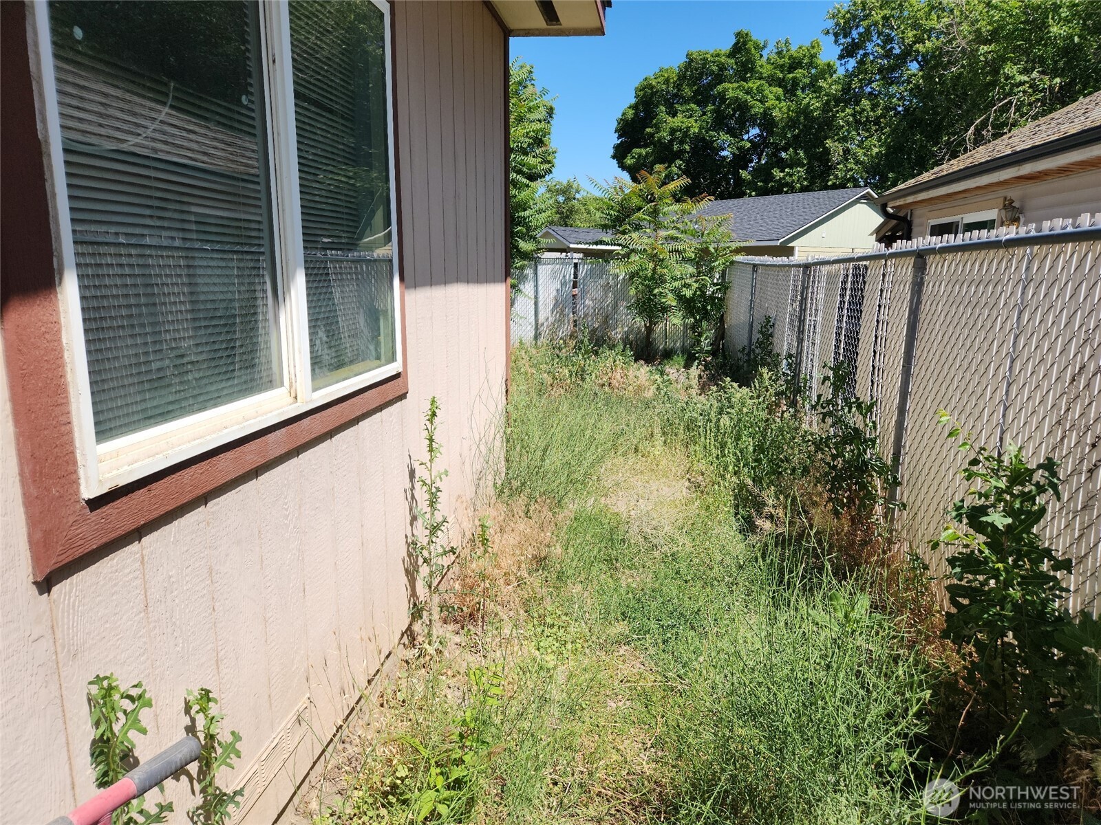 1202 Willard Avenue Property Photo 17