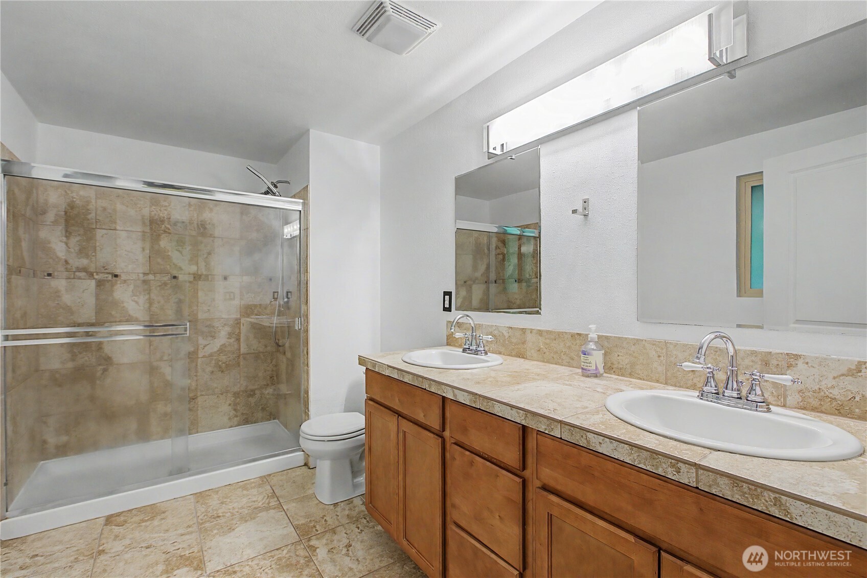 4642 Claridge Drive Property Photo 32