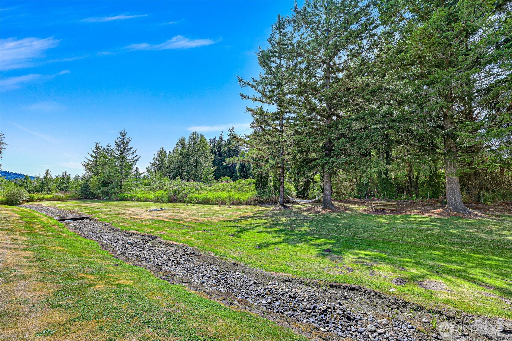1835 E Smith Road Property Photo 40