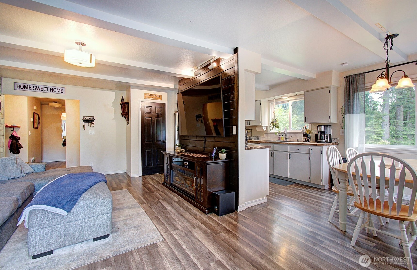 153 Monticello Drive Property Photo 14