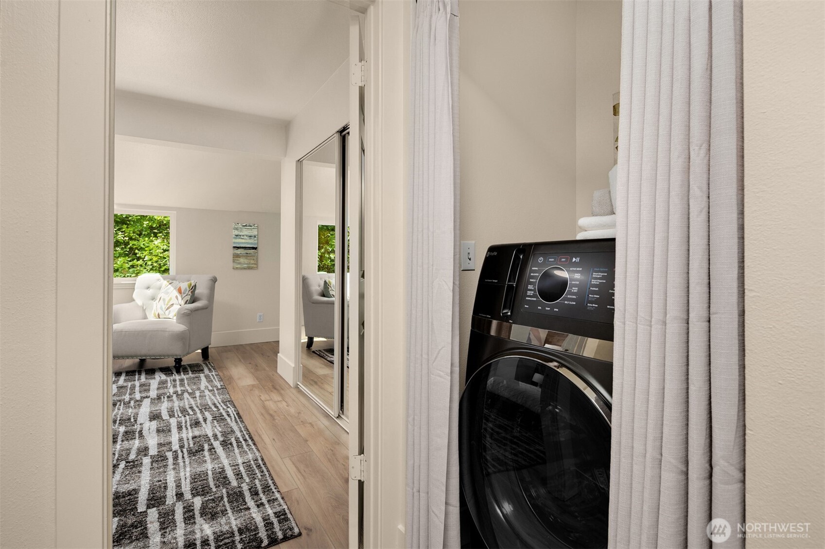 515 Newport Way B3 Property Photo 24