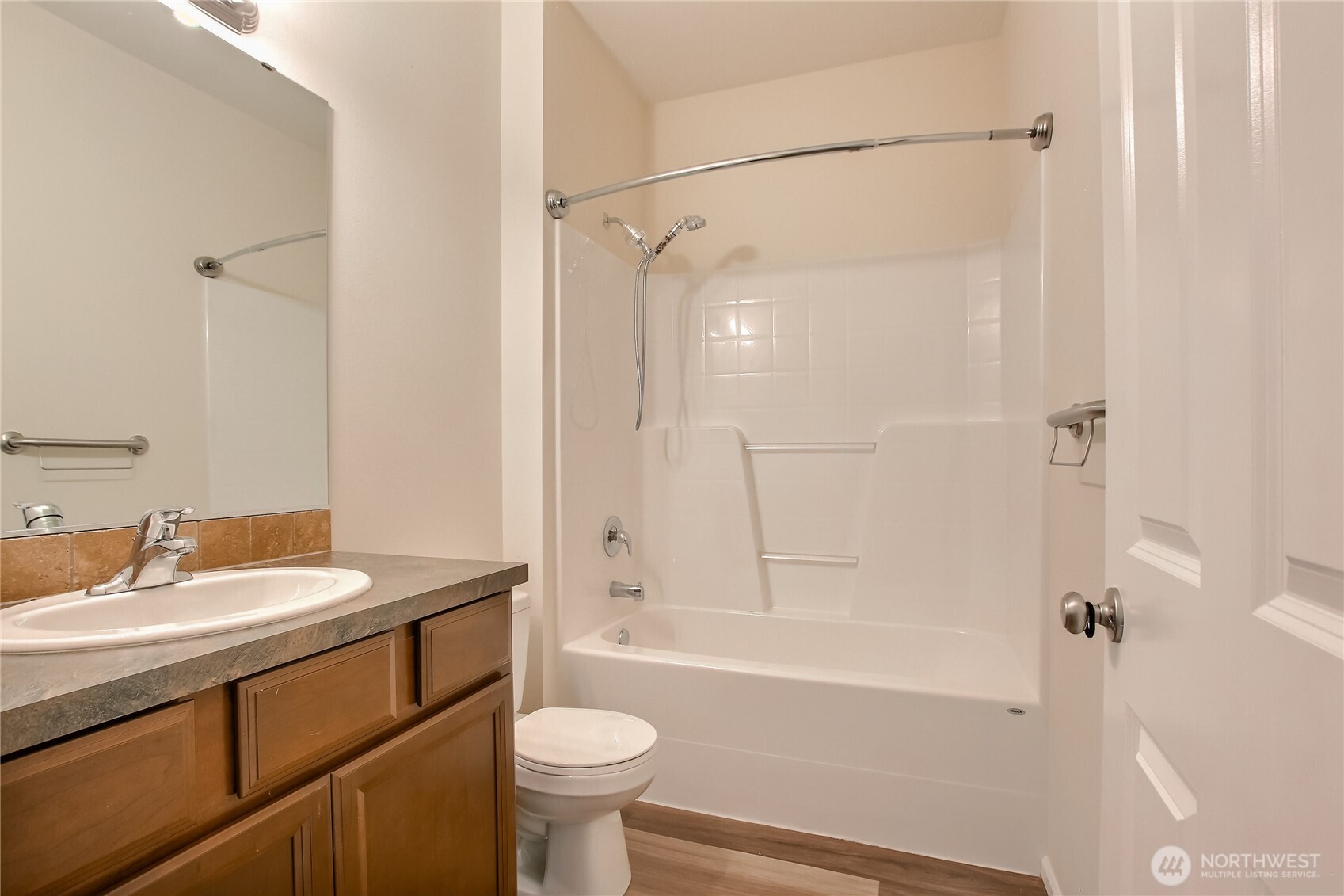 14011 2nd Avenue Property Photo 17