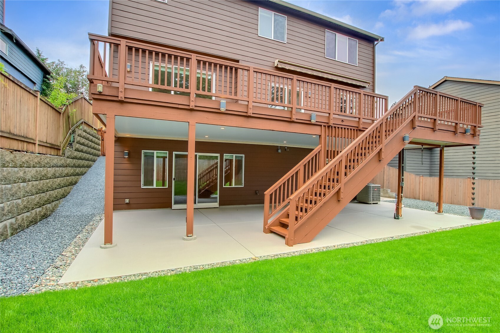 14011 2nd Avenue Property Photo 32