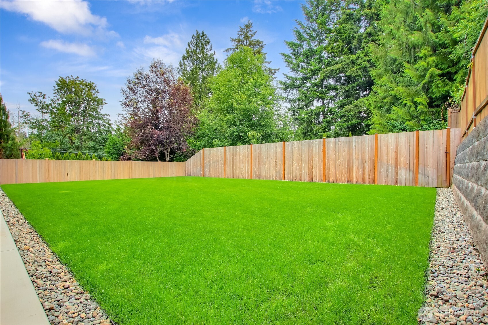 14011 2nd Avenue Property Photo 33